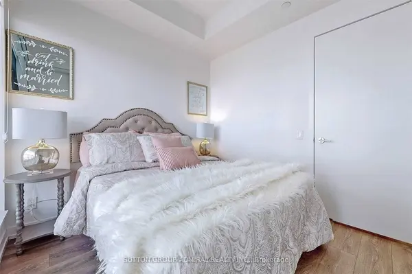 5 Buttermill AVE #3601, Vaughan, ON L4K 0M5