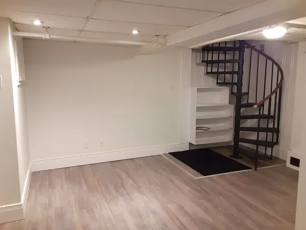 57 Hurd (lower level) ST, Bradford West Gwillimbury, ON L3Z 2B2