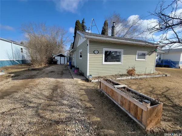304 1st AVENUE W, Maidstone, SK S0M 1M0