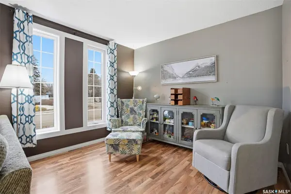 2532 Kelvin AVENUE, Saskatoon, SK S7J 0T7