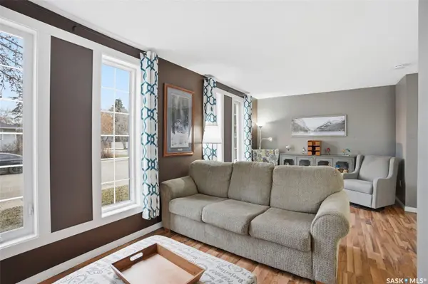 2532 Kelvin AVENUE, Saskatoon, SK S7J 0T7