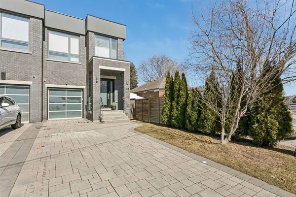 21A Maple AVE N, Mississauga, ON L5H 2R9