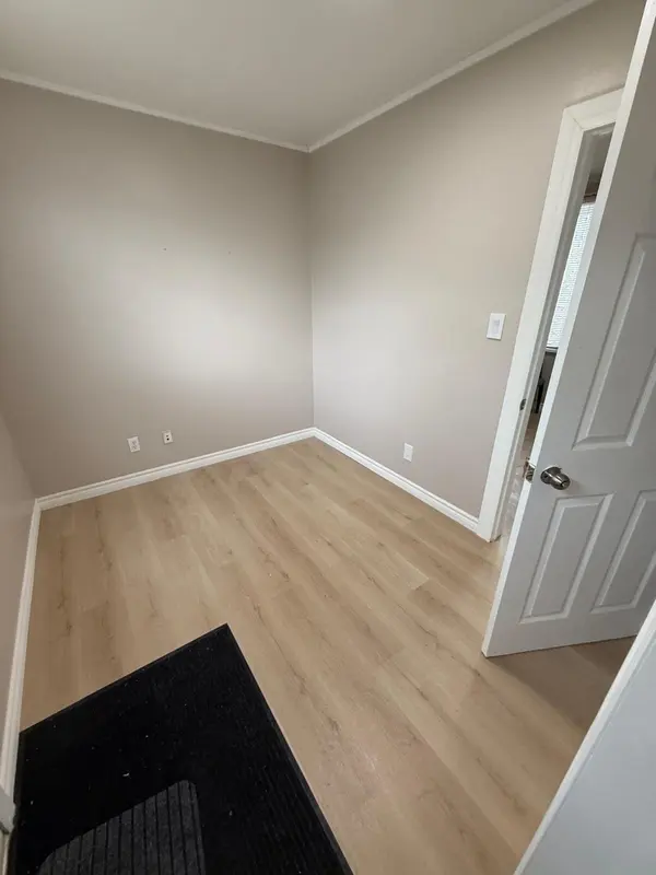 13 Princess ST #C, Fort Erie, ON L2A 1V4