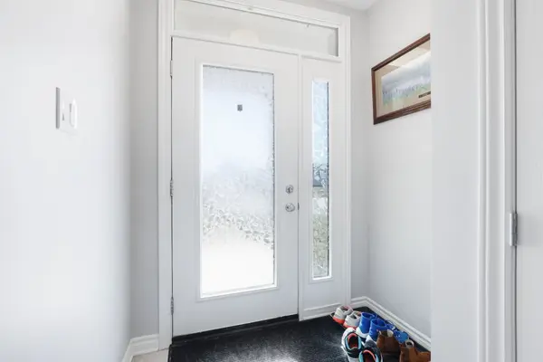 895 Antonio Farley ST, Orleans - Cumberland And Area, ON K4A 5K1