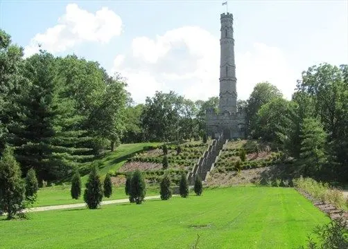 61-63 King ST W, Hamilton, ON L8G 1H7