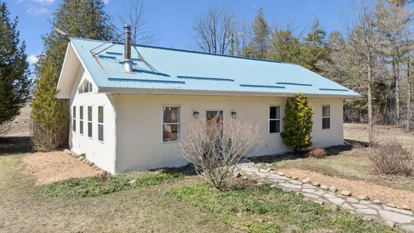 5578 11th Line, Minto, ON N0G 1Z0