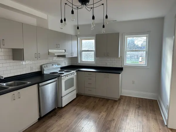 47 East AVE N, Hamilton, ON L8L 5H4