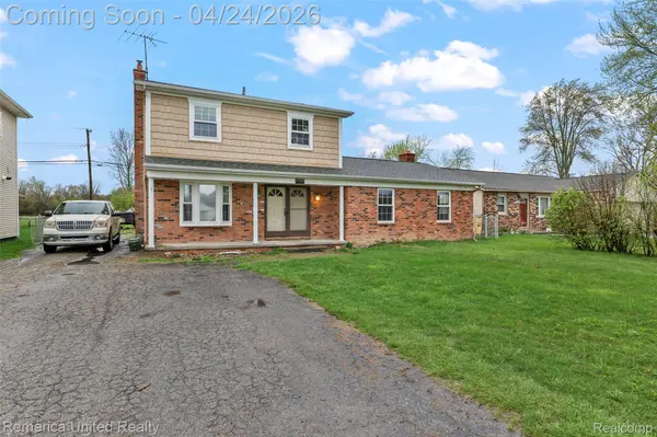 32204 Truman RD, Rockwood, MI 48173