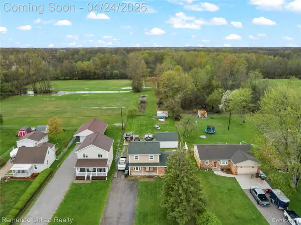 32204 Truman RD, Rockwood, MI 48173