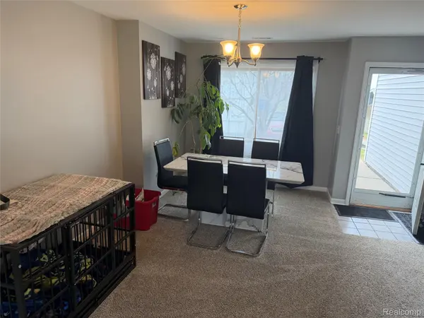 47 Rosebud LN, Mt. Clemens, MI 48043