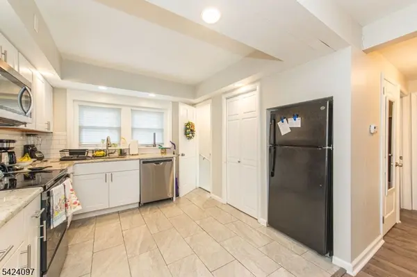 56 Central Ave, Caldwell Boro Twp., NJ 07006