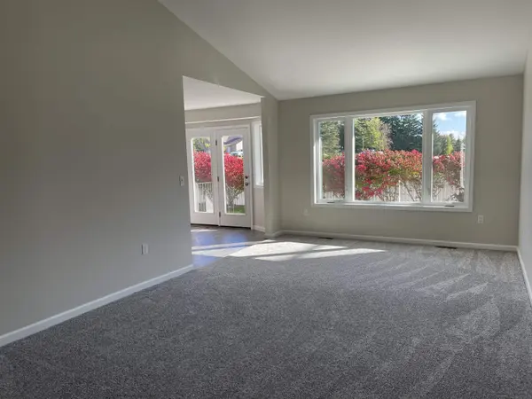 260 Windemere PL, West Branch Twp, MI 48661