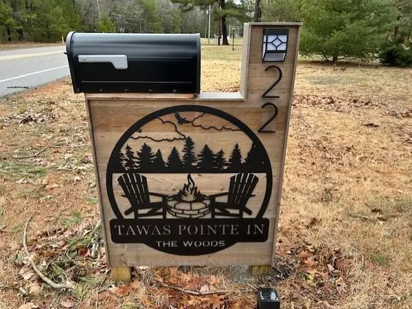 22 S Baldwin Resort RD, Baldwin Twp, MI 48730