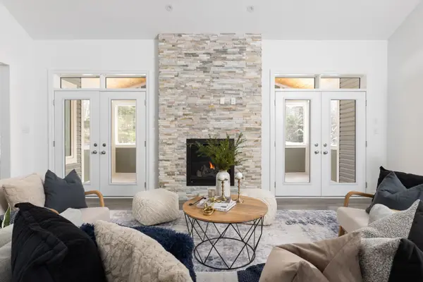 30 Dyer CRES, Bracebridge, ON P1L 0N4