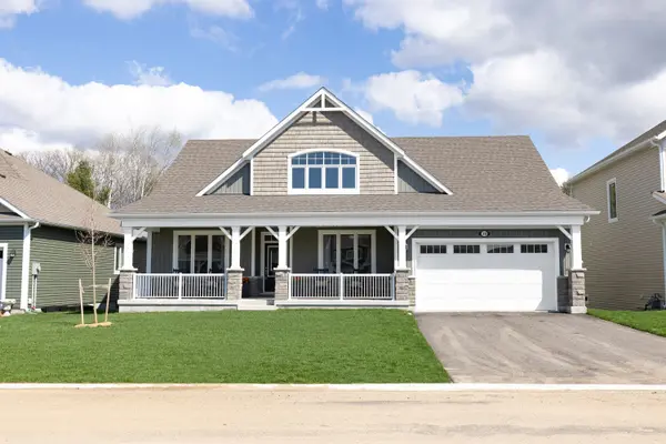 30 Dyer CRES, Bracebridge, ON P1L 0N4