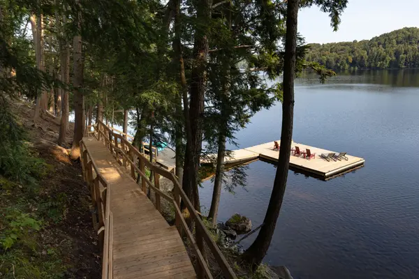 86 Claren CRES, Huntsville, ON P1H 0C3