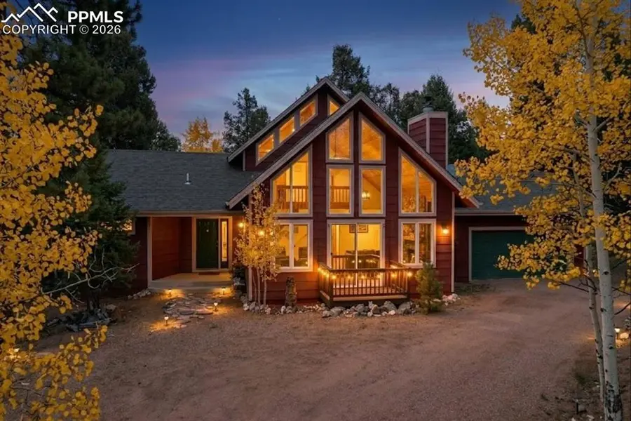 938 Spring Valley LN, Florissant, CO 80816