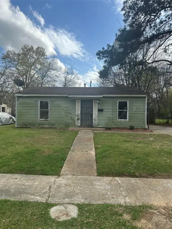 422 W 76th Street, Shreveport, LA 71106