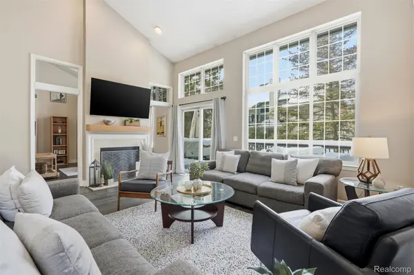 4592 Leblanc CT, Genoa Township, MI 48116