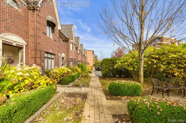 470 SOUTHFIELD RD, Birmingham, MI 48009