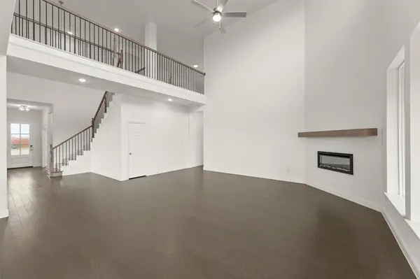 403 Heritage Hill Drive, Forney, TX 75126