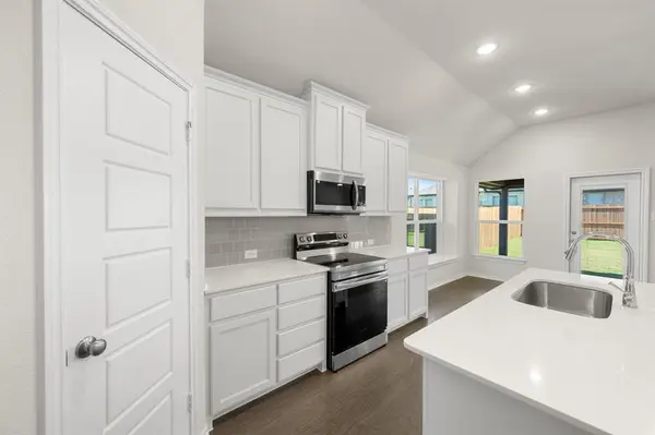 10345 Tapioca Street, Fort Worth, TX 76036