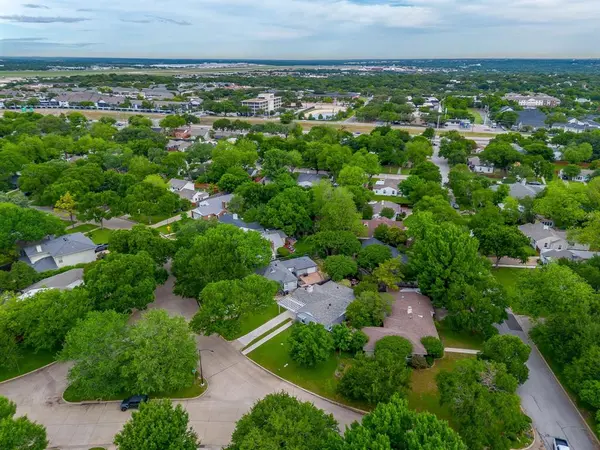 6304 Locke Avenue, Fort Worth, TX 76116