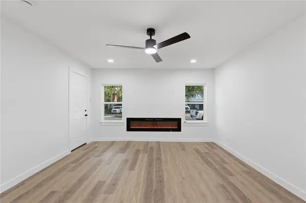 2607 Brandon Street, Dallas, TX 75211