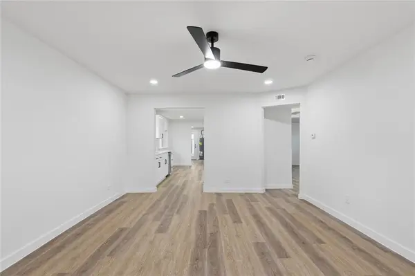 2607 Brandon Street, Dallas, TX 75211