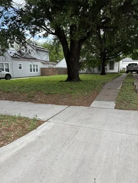 3029 Willing Avenue, Fort Worth, TX 76110