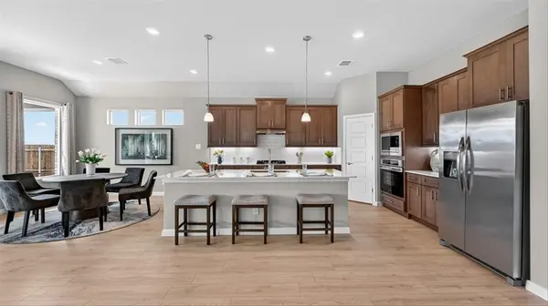 10417 PALMETTO Street, Grand Prairie, TX 76065