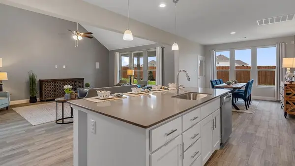 3313 PIER VIEW Street, Grand Prairie, TX 76065