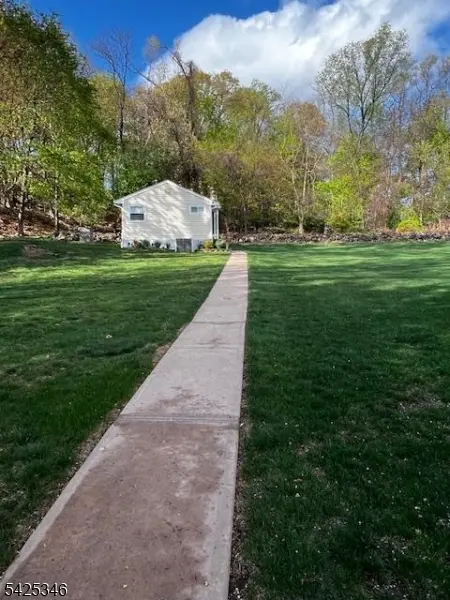 680 Rifle Camp Rd, Woodland Park, NJ 07424