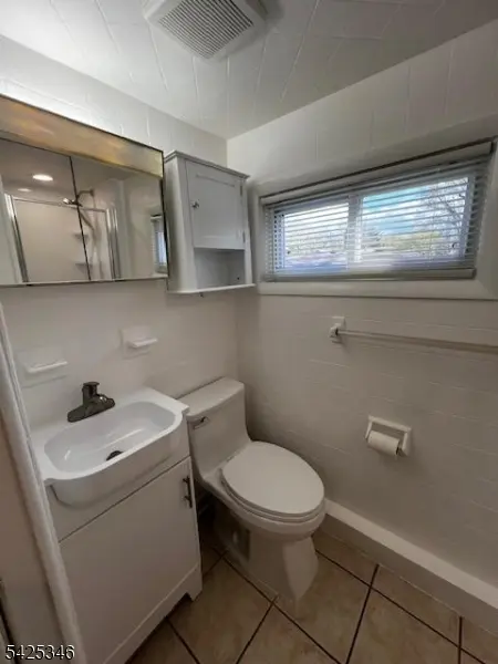 680 Rifle Camp Rd, Woodland Park, NJ 07424