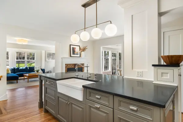 520 Cambridge BLVD SE, East Grand Rapids, MI 49506