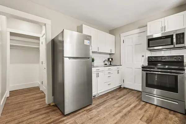 534 Leonard ST NE, City Of Grand Rapids, MI 49503