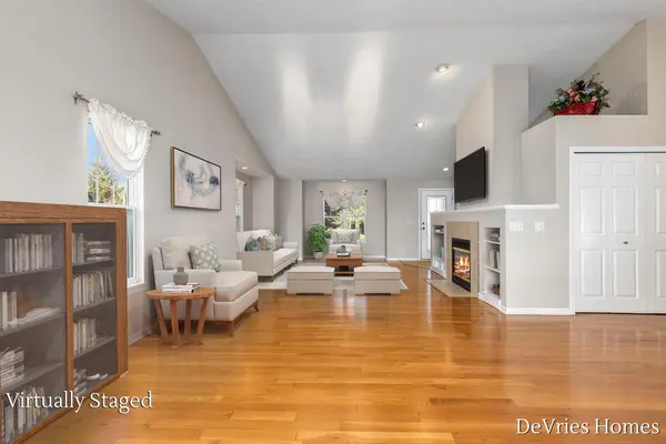 3774 Rain Tree AVE #9, Jamestown Twp, MI 49426