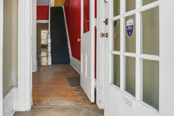 108 Amelia ST, Toronto C08, ON M4X 1E4