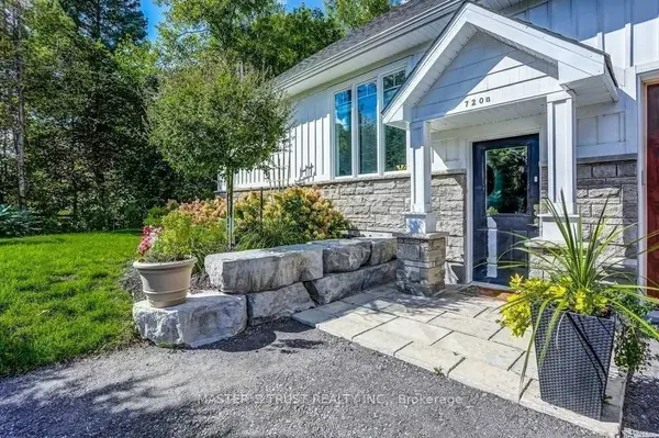 720B Wellington ST W, Aurora, ON L4G 6J7