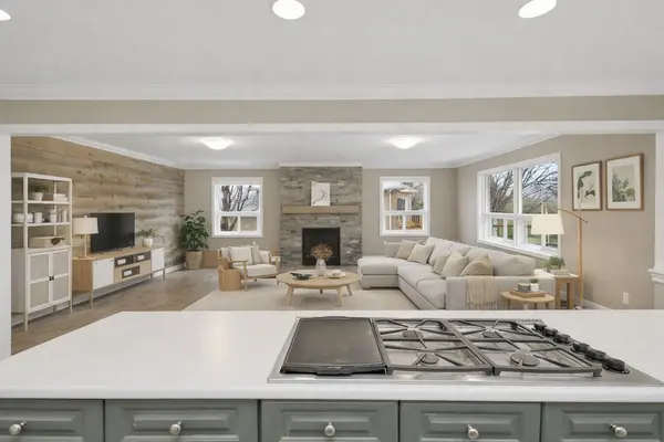 70 Fairway CRES, Wasaga Beach, ON L9Z 1B8