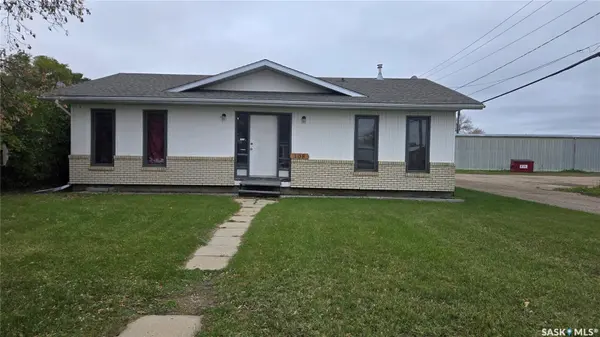 108 1st STREET W, Carnduff, SK S0C 0S0
