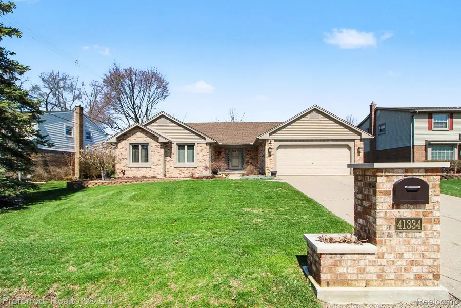 41334 Rayburn DR, Northville Township, MI 48168
