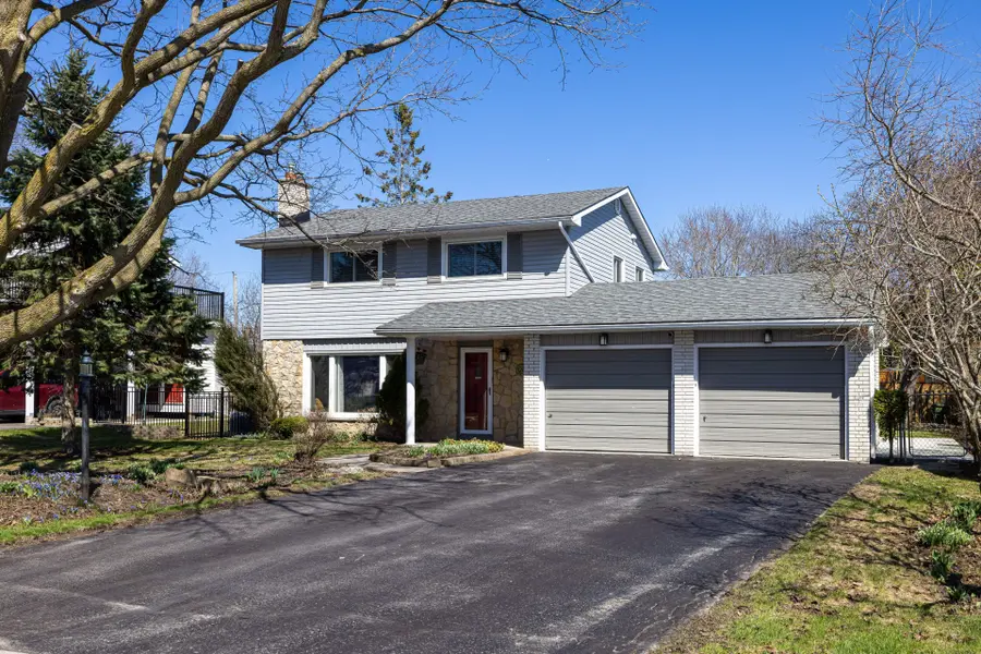 128 Welborne AVE, Kingston, ON K7M 4E9