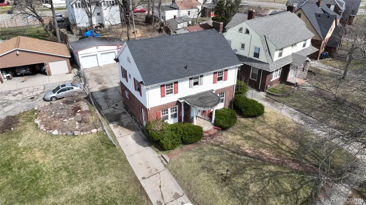 122 Welch BLVD, Flint, MI 48503