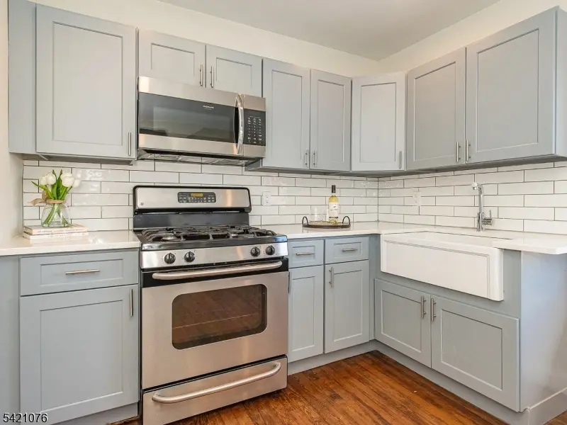 116 Franklin St #2, Bloomfield Twp., NJ 07003