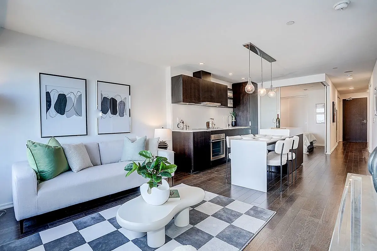 12 Bonnycastle ST #1005, Toronto C08, ON M5A 0C8