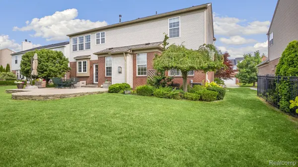 7164 MILLROCK AVE, Shelby Charter Township, MI 48317