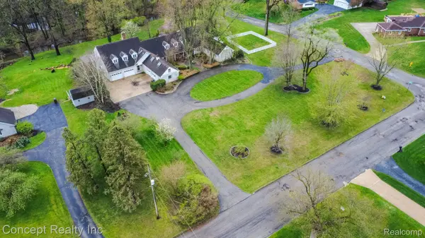 3215 Edgevale DR, Bedford Township, MI 48144