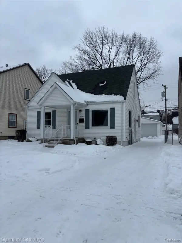 2026 Harwood AVE, Royal Oak, MI 48067