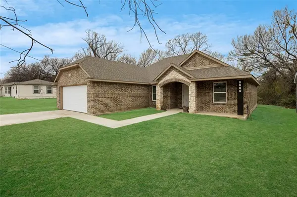 1317 Dacki Avenue, Dallas, TX 75211